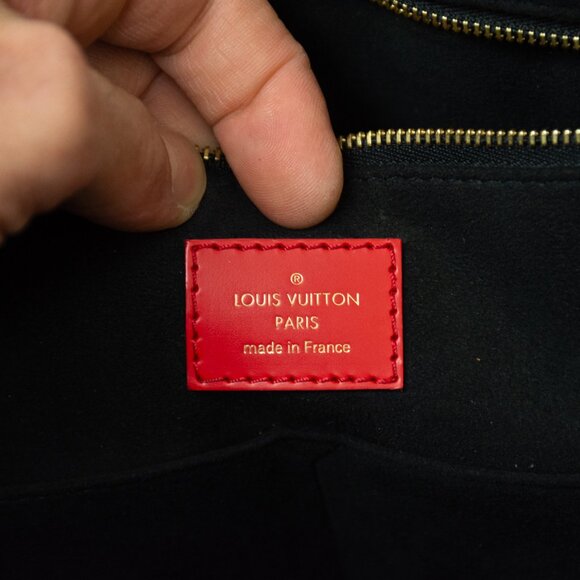 Louis Vuitton OnTheGo Crafy GM Limited Edition Handbag - M45372 - Picture 14 of 16